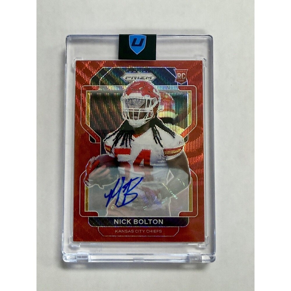 2021 Panini Prizm Red Wave 53/149 Nick Bolton #390 Rookie Auto RC
